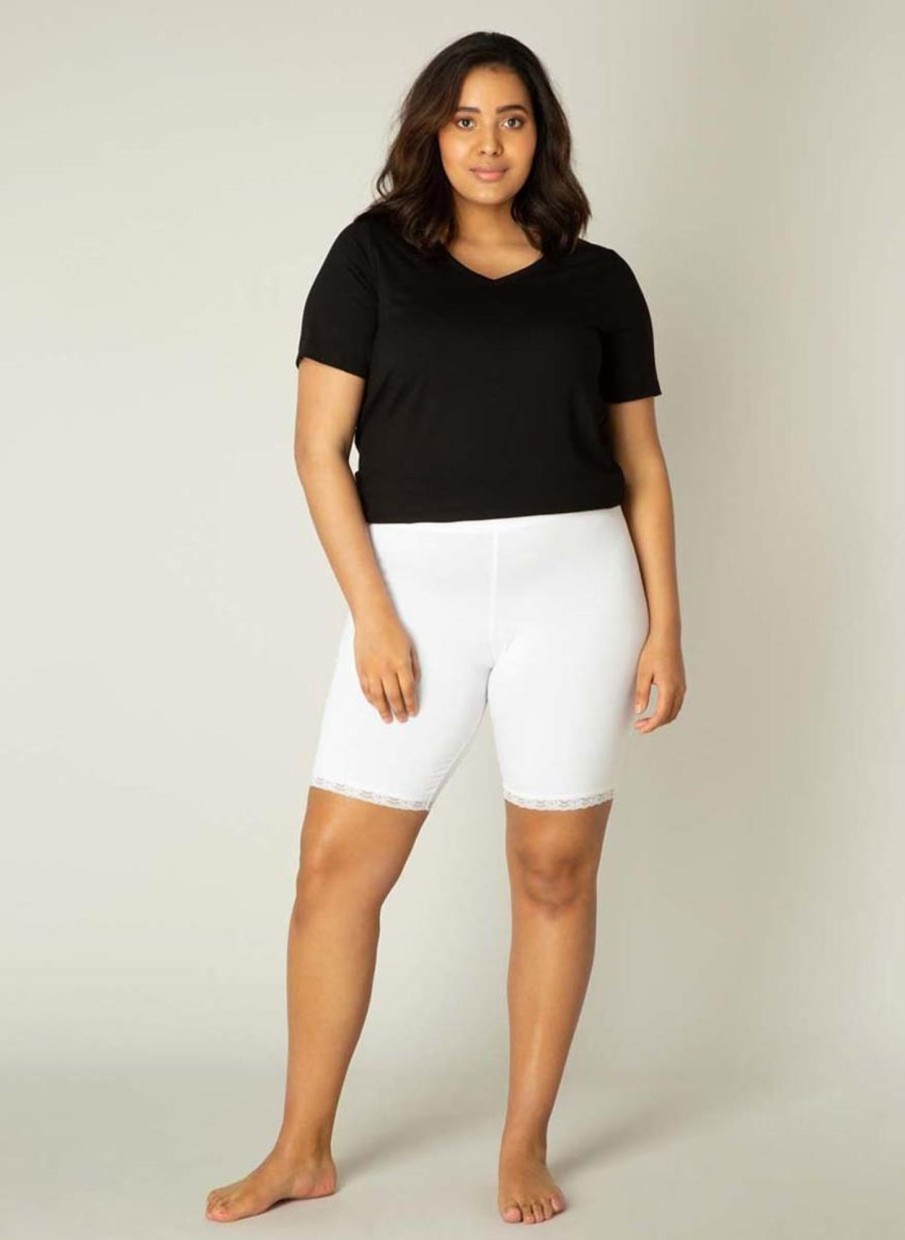 Base Level Curvy | Base Level Curvy Base Level Curvy Ava Legging Short 010 White