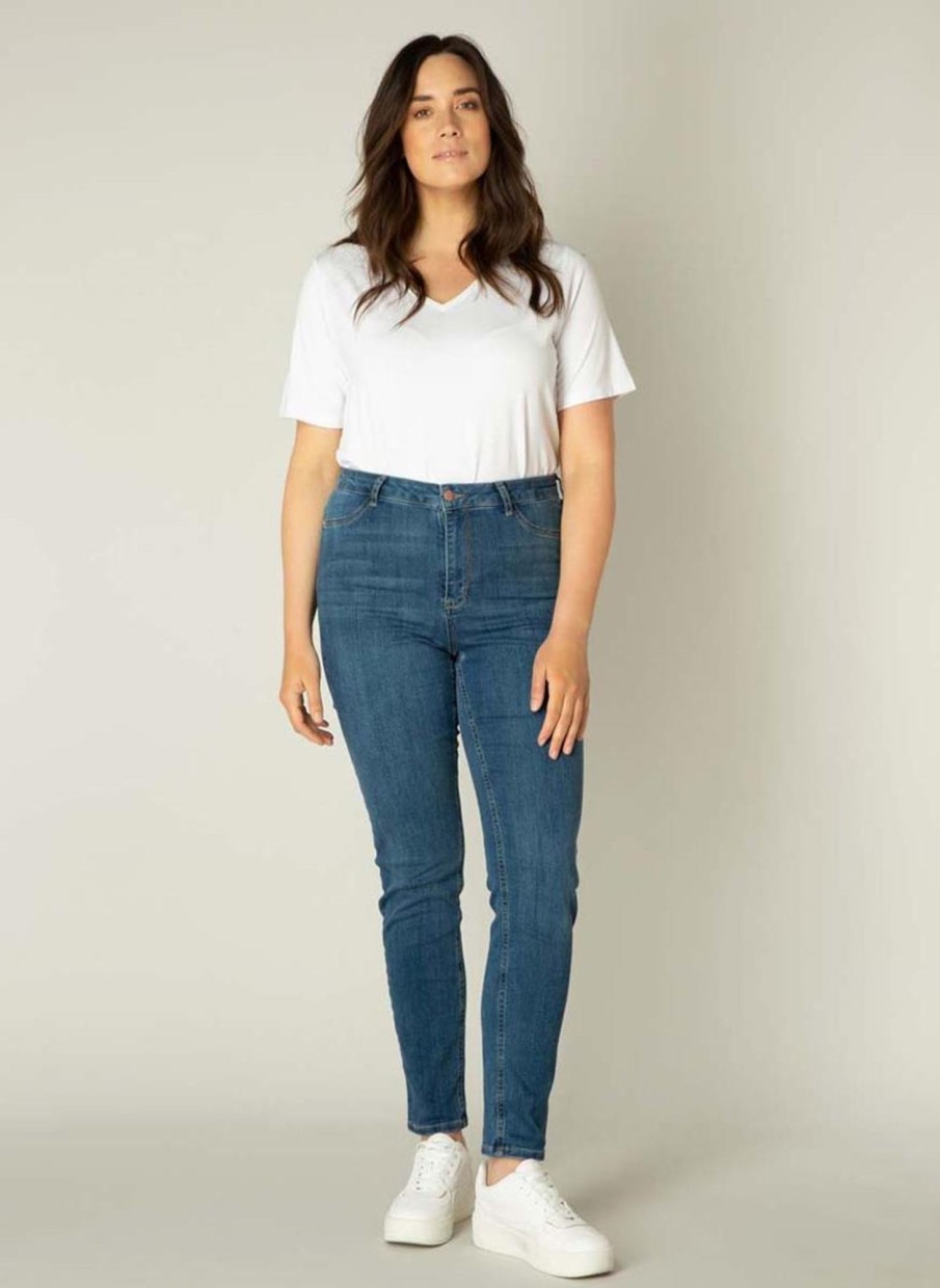 Broeken En Jeans | Base Level Curvy Base Level Curvy Jeans Faya 013 Mid Blue